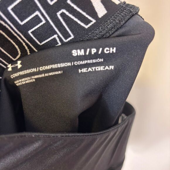Under Armour Black Compression Shorts Women's Small - Picture 3 of 3